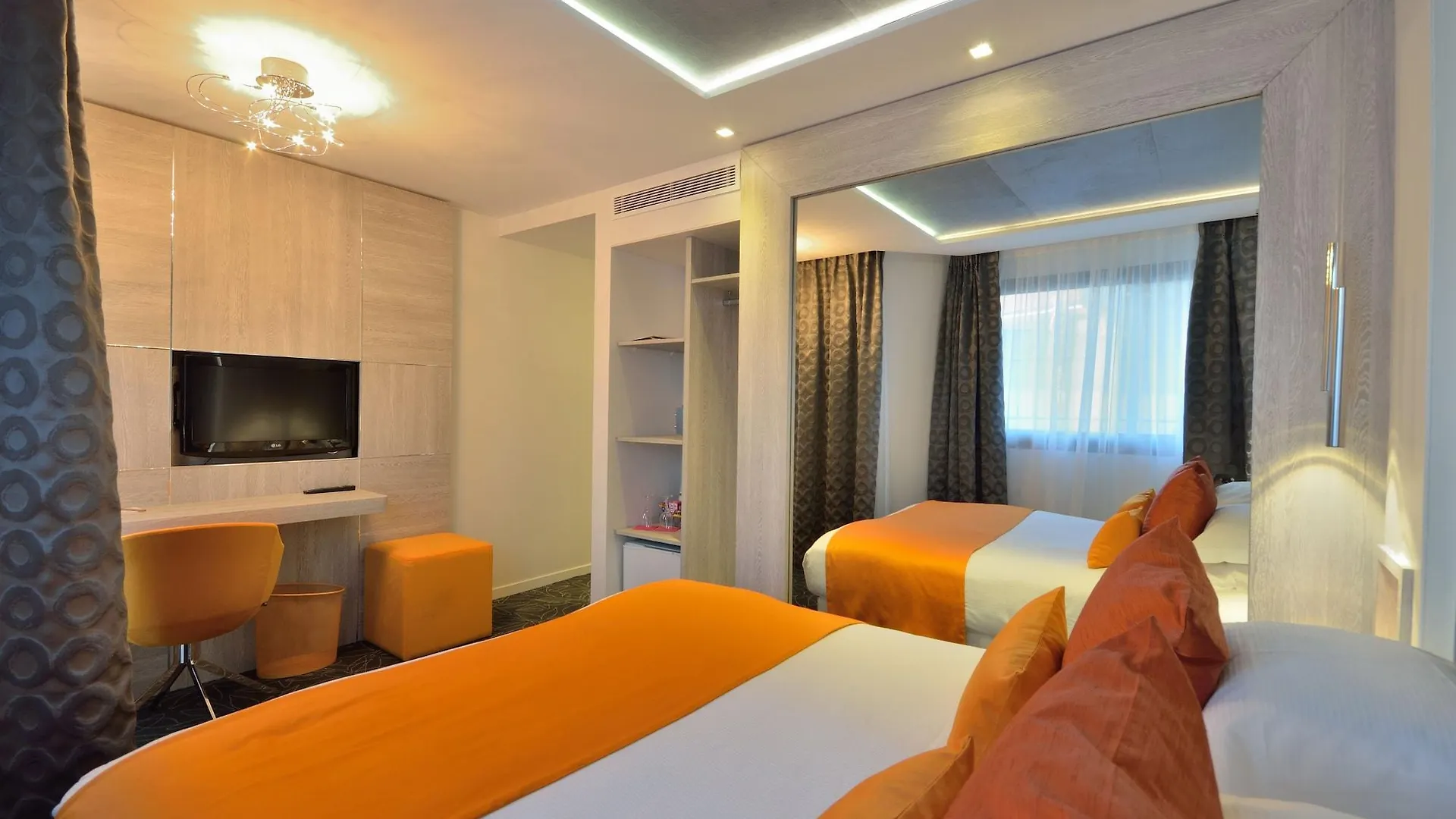 Cezanne Hotel Cannes 4*,  France